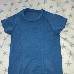 Lululemon shirt